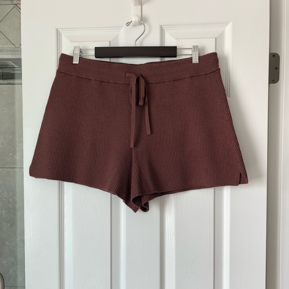 Abercrombie & Fitch XL brown knit shorts